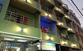 Hotel Swarnadham Puri 2*